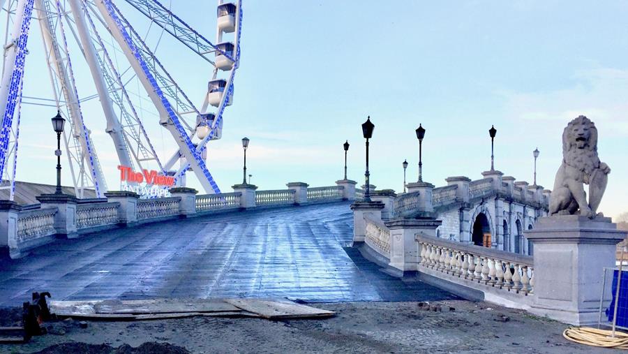 Nouveau pont étanche pour la (rampe vers la) Zuiderterras