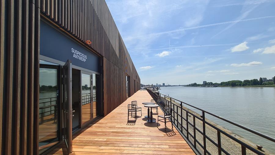 Limeparts-Drooghmans kiest voor opwaardering met onbehandelde houten gevelbekleding