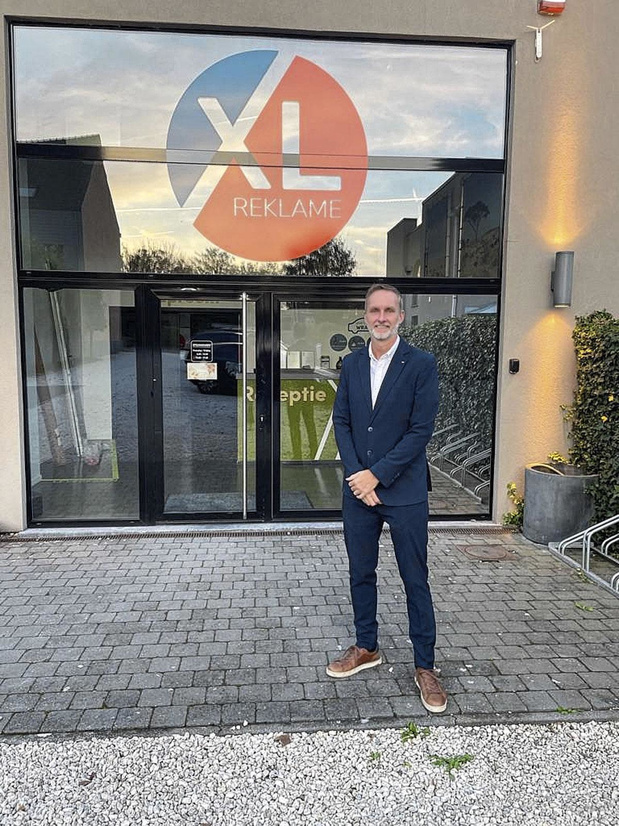 Van car wrapping tot meubeldecoratie is maar één stap 