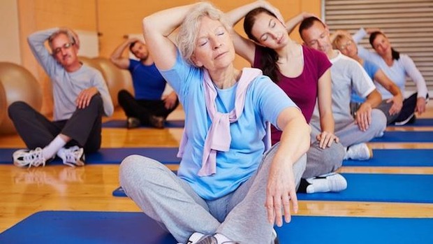 Lichaamsbeweging weegt zwaarder door na de menopauze