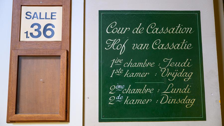 Cassatie: vrijheid van meningsuiting arts mag gezondheid niet in gevaar brengen