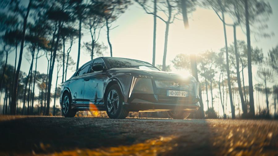 DS N°8 bewijst 750 km elektrisch rijbereik