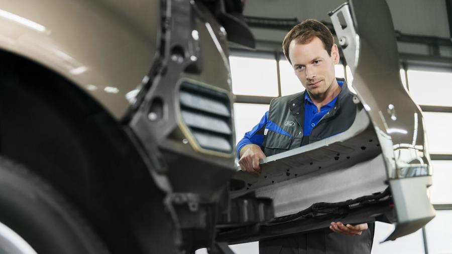 Ford baisse les prix des pièces pour anciens modèles